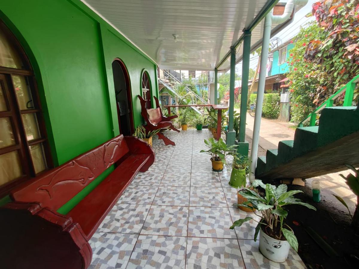 Appartement Tortuguero Casa De Playa Green House Extérieur photo